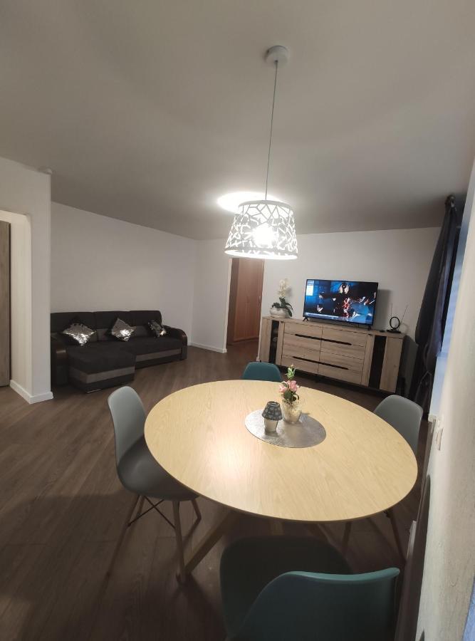 Cozy Stay In Unique Town - Kėdainiai Kültér fotó